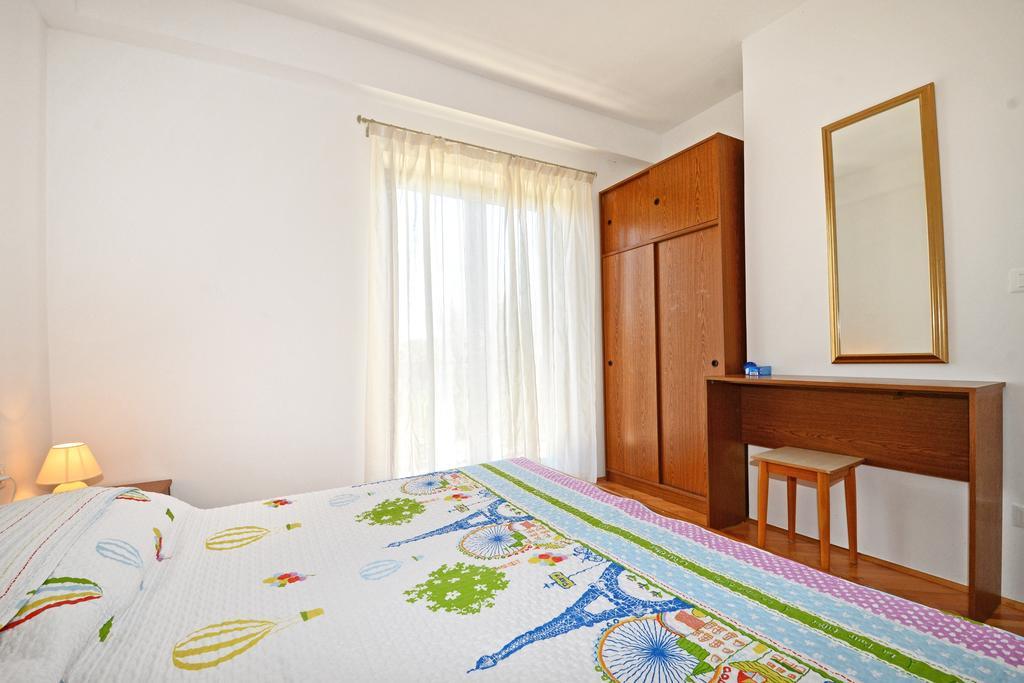 Apartments Mira Veleniki Экстерьер фото